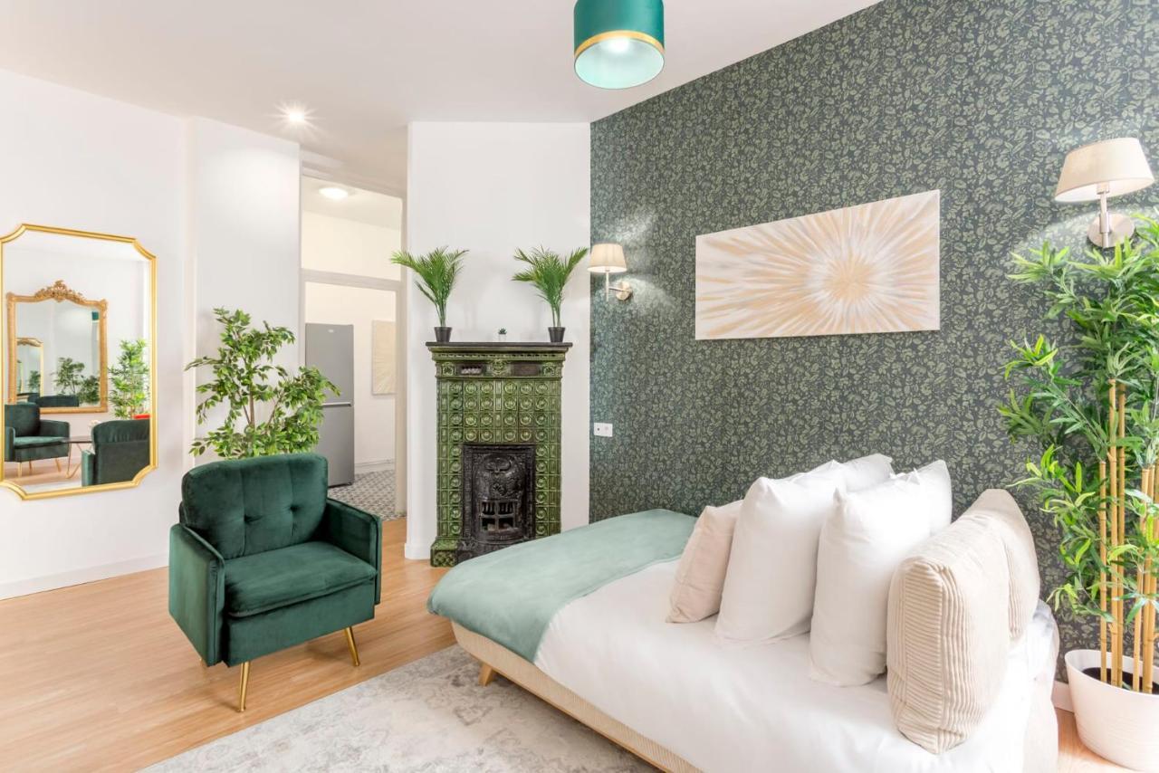 פריז Cozy Apartment - Marais - Saint Martin III מראה חיצוני תמונה